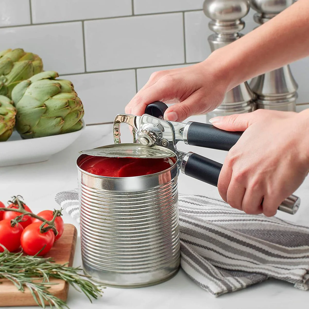Abridor de Latas Soft Touch Preto KitchenAid - Image 3