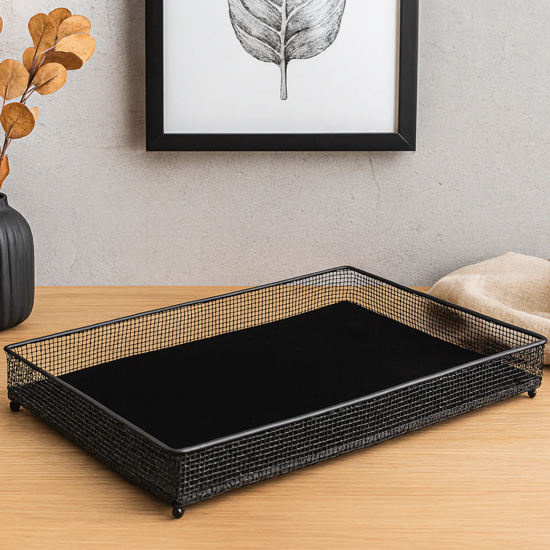 Bandeja Retangular Preta Em Metal Com Espelho Preto 4 x 24 x 12 cm