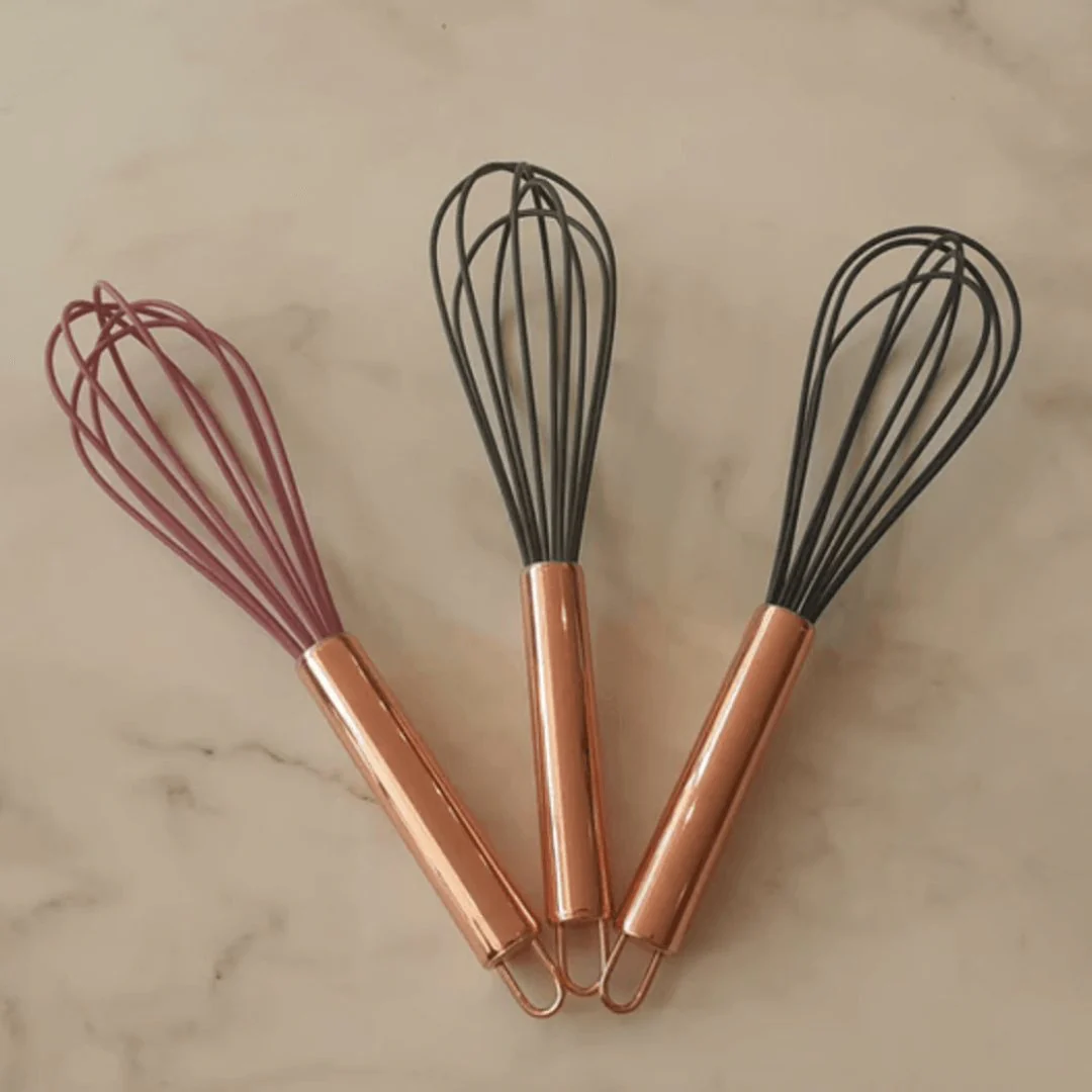 Batedor de Ovos de Nylon Rose Gold Com Cabo De Aço Inox - 26,5cm - Image 3