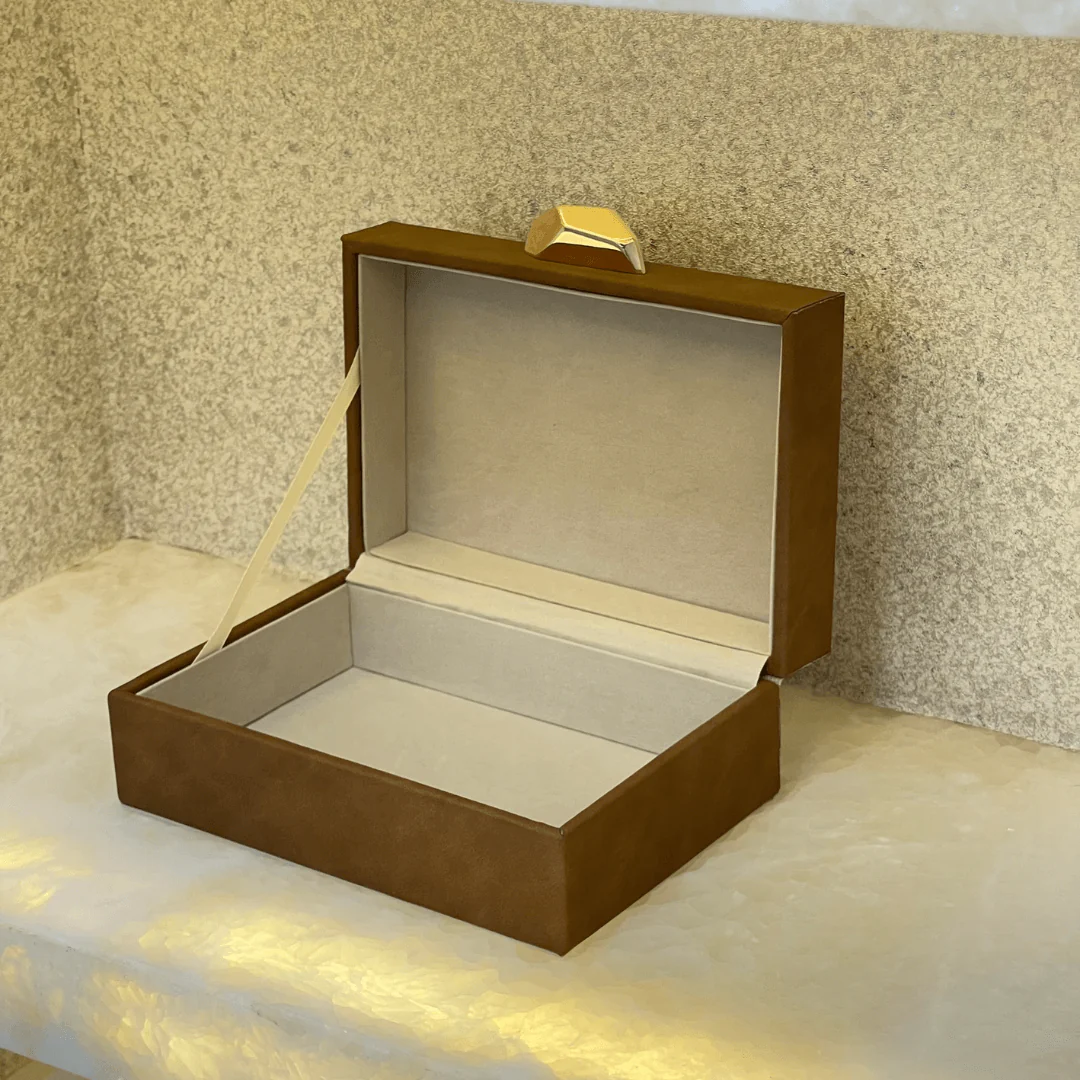 Caixa Decorativa em MDF e PU Marrom 19cm P - Image 2