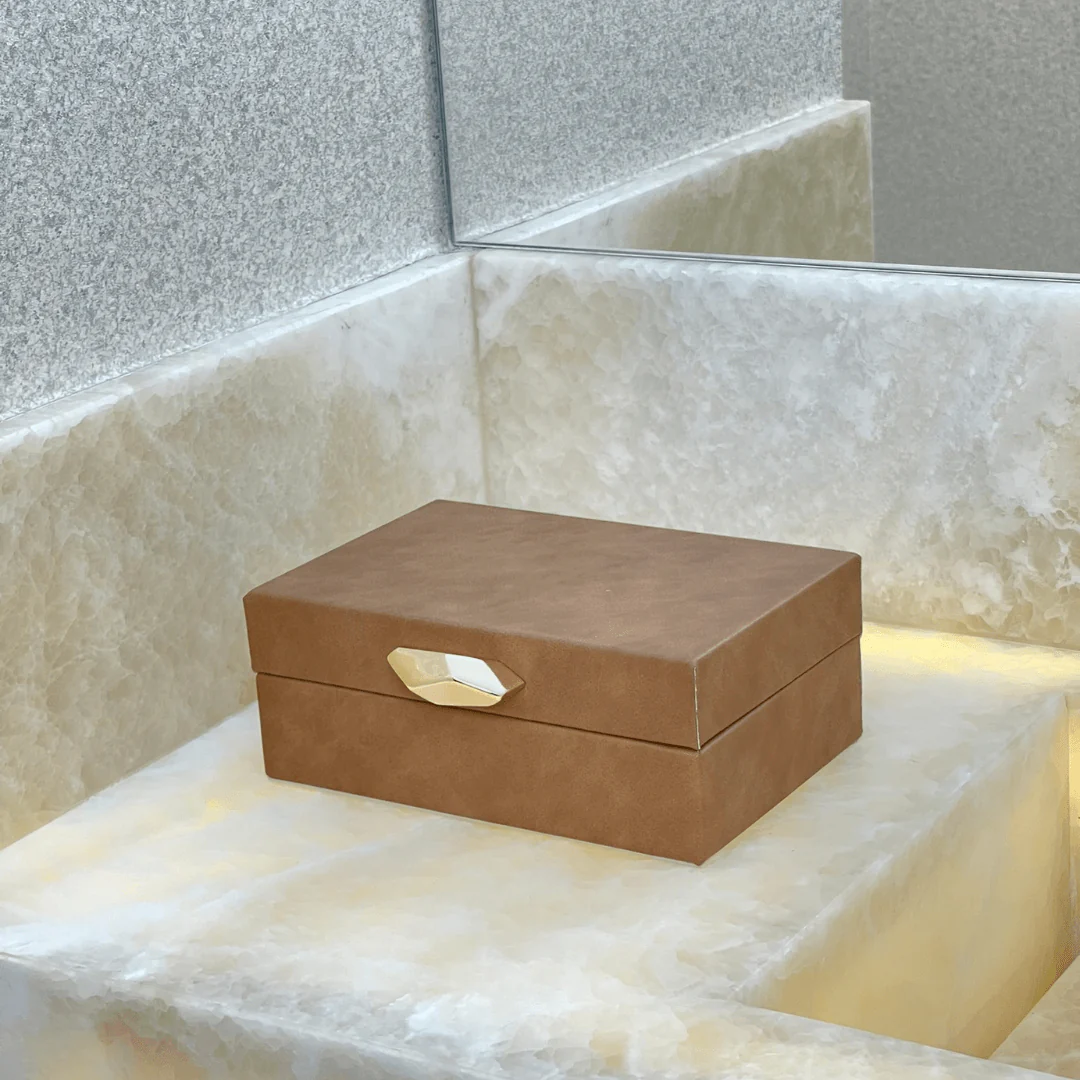 Caixa Decorativa em MDF e PU Marrom 19cm P - Image 3