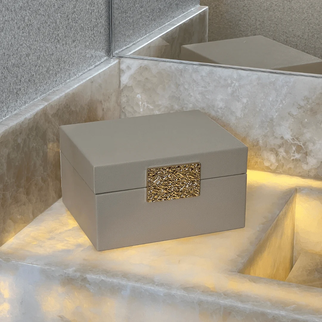 Caixa Decorativa em MDF e PU Bege 20,6cm P