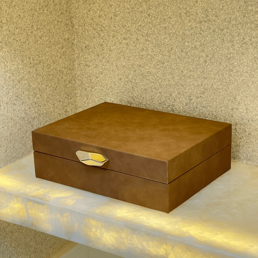 Caixa Decorativa em MDF e PU Marrom 24cm G
