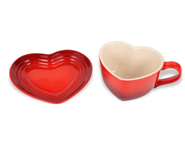 Caneca com Pires em Formato de Coração Vermelha 220ml Le Creuset - Image 2