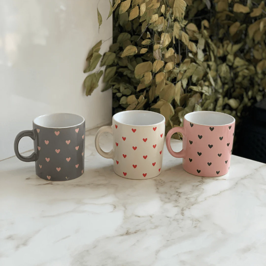 Caneca de Cerâmica Coração Cinza 240ml - Image 2