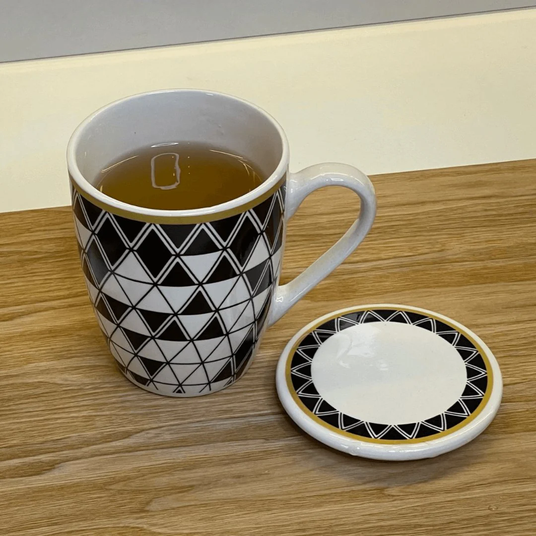 Caneca De Porcelana Super White Com Tampa E Filtro Olimpia Preto Com Branca 310ml - Image 5