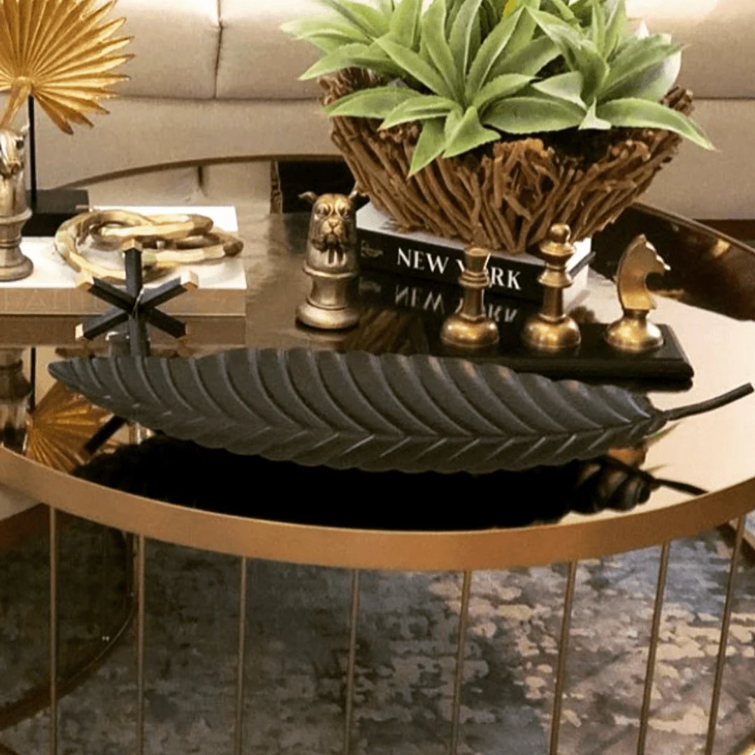 Centro De Mesa Folha em Metal Preto- 47 cm - Image 3