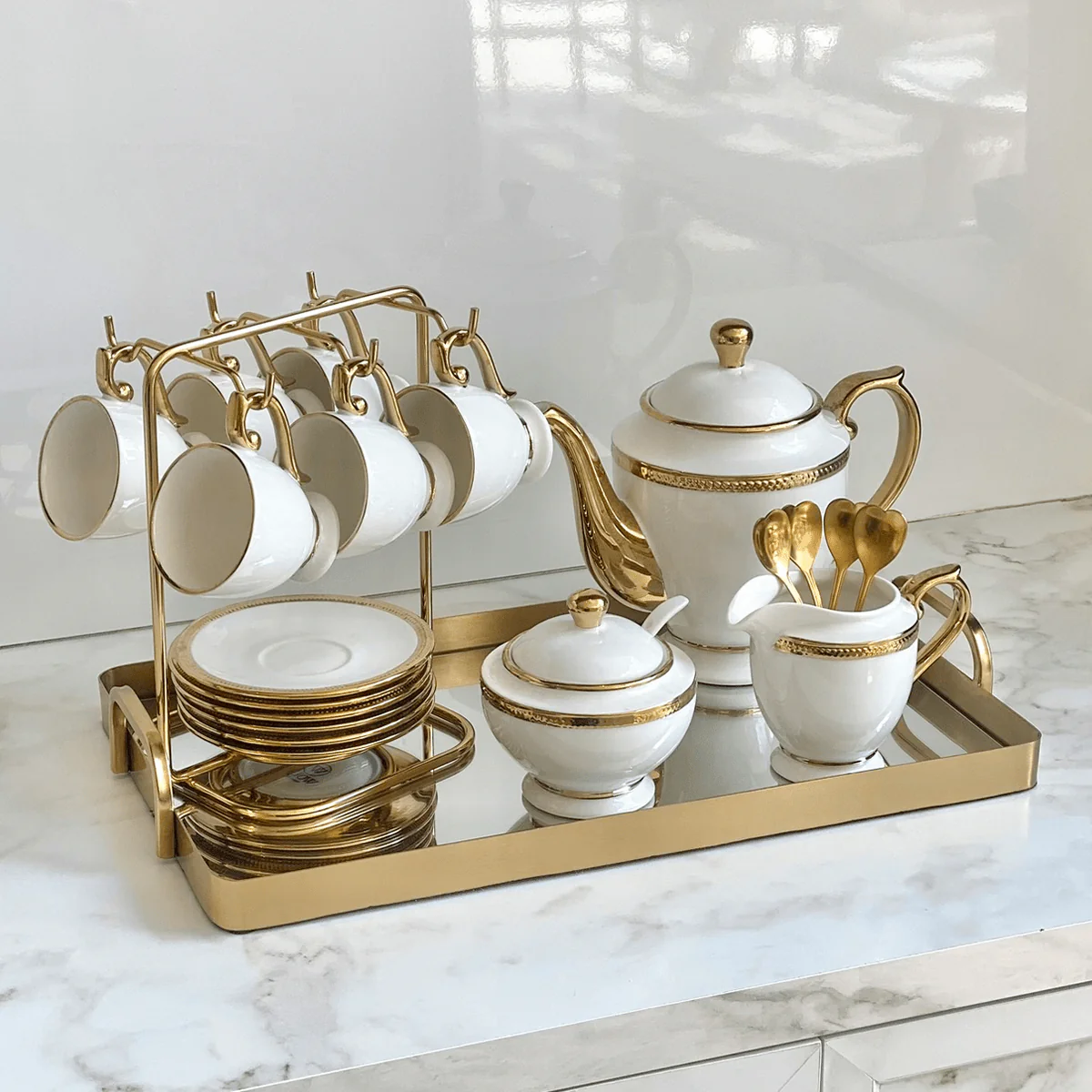 Conjunto para Chá Bule Açucareiro Leiteira Porcelana Paddy Branco e Dourado 3 Peças - Image 2