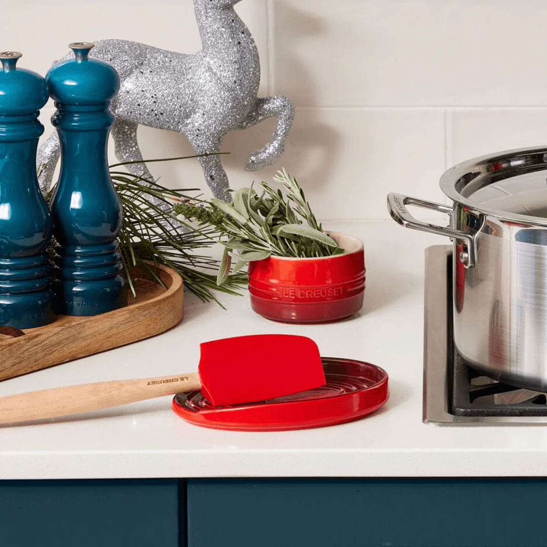 Descanso Oval para Colher Vermelho Le Creuset - Image 2