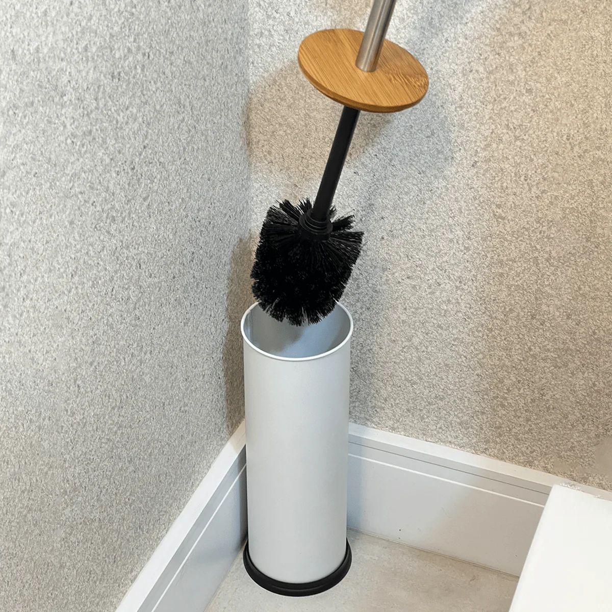 Escova Sanitária em Bambu Branca 28cm