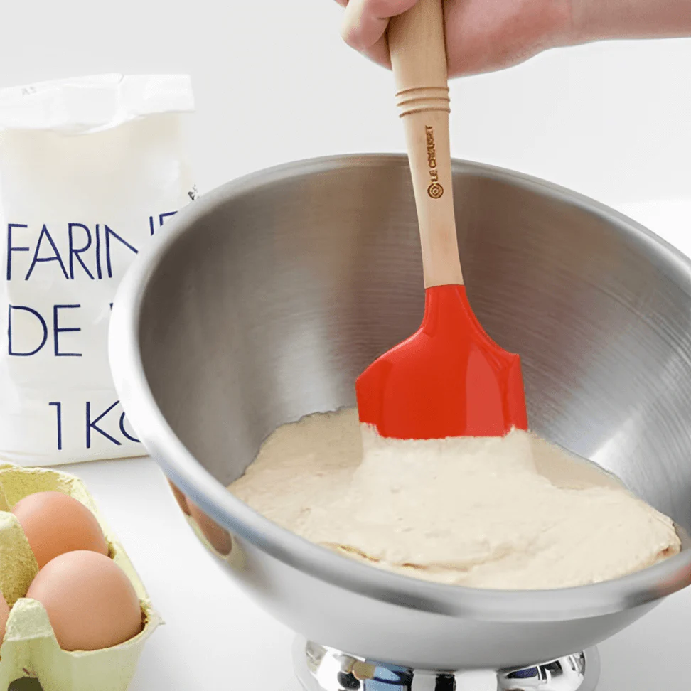 Espátula Grande Silicone Vênus Vermelha Le Creuset - Image 3