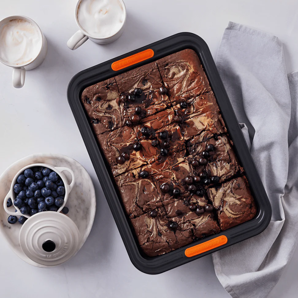 Forma Retangular 33cm Preta Le Creuset - Image 2