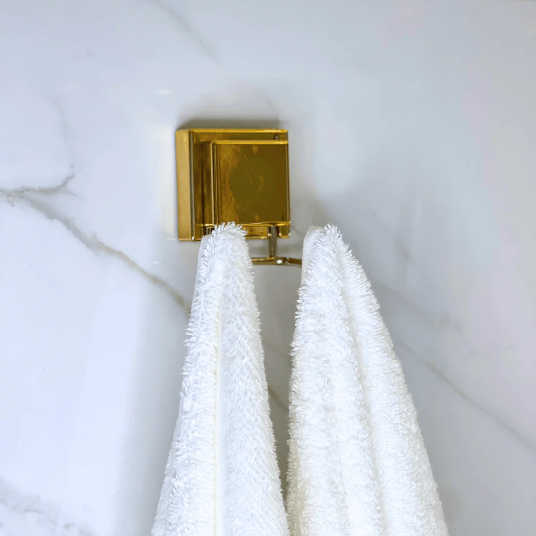 Gancho Duplo com Ventosa Dourado