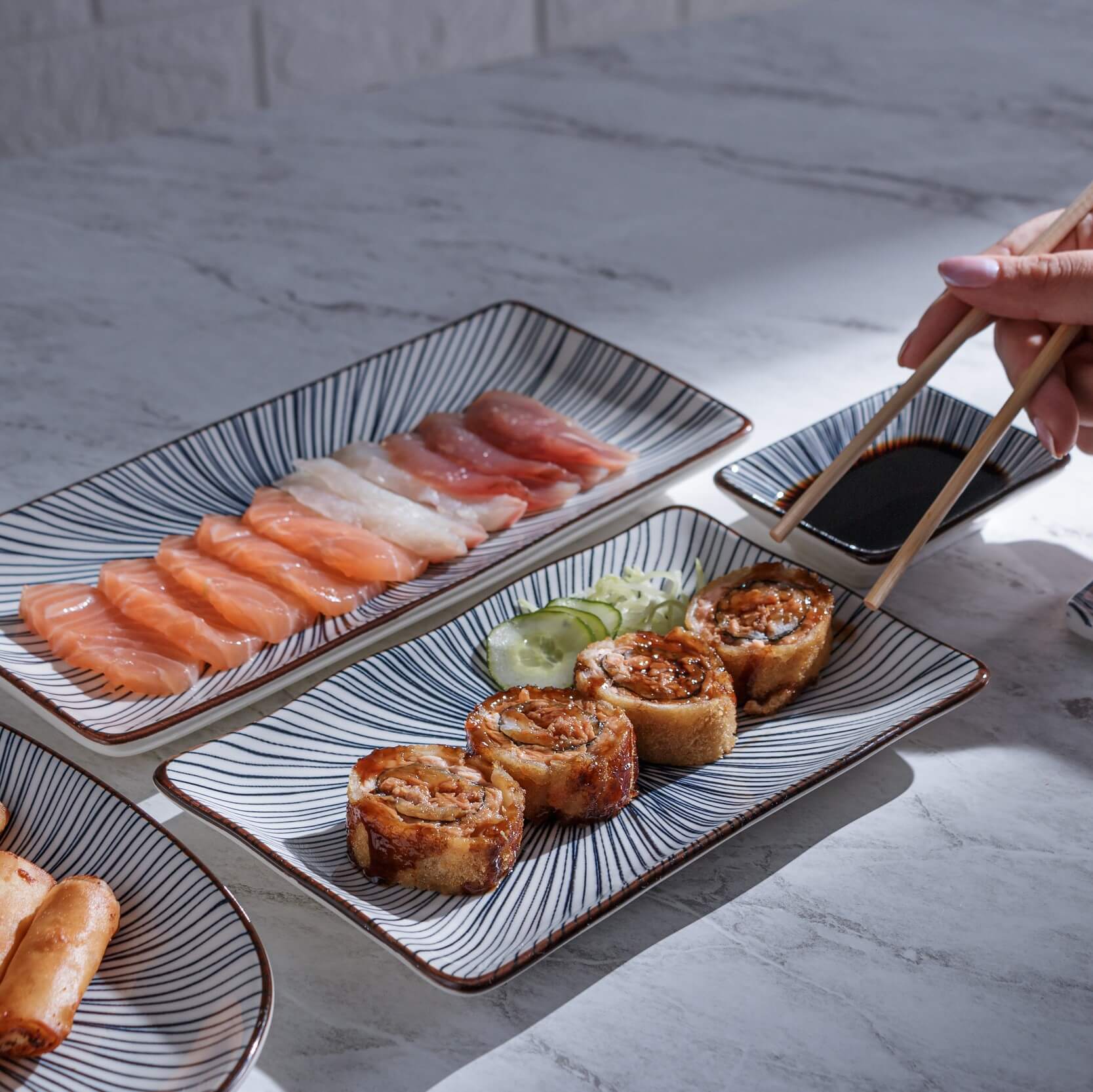 Jogo 2 Pratos para Sushi Retangulares de Porcelana Koji 19,5cm - Image 4
