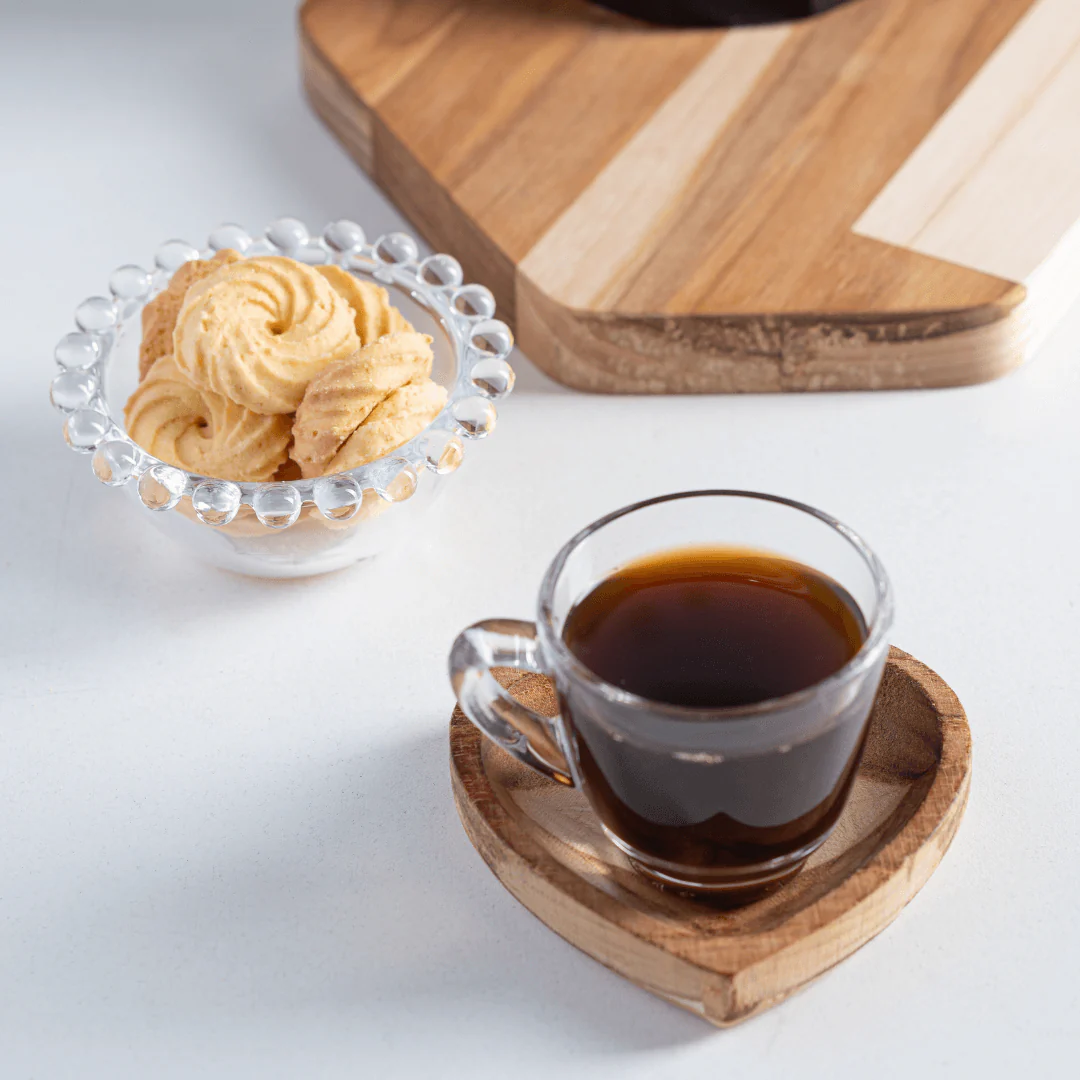 Jogo de Xícaras de Café com Pires de Coração Madeira Teca 75ml - 6 Peças - Image 2