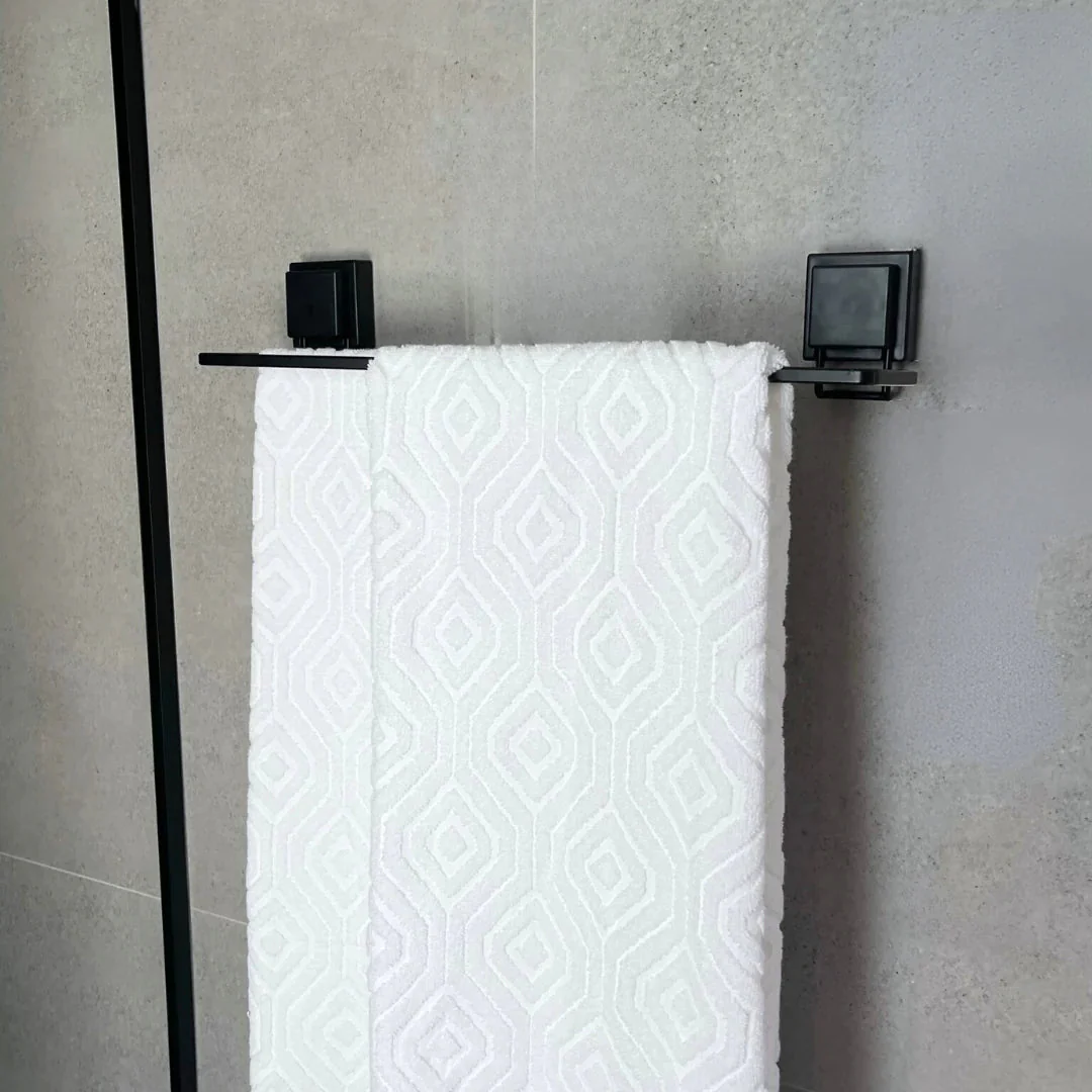 Kit de Acessórios para Banheiro Fixação Ventosa Preto Fosco 3 Peças - Image 2
