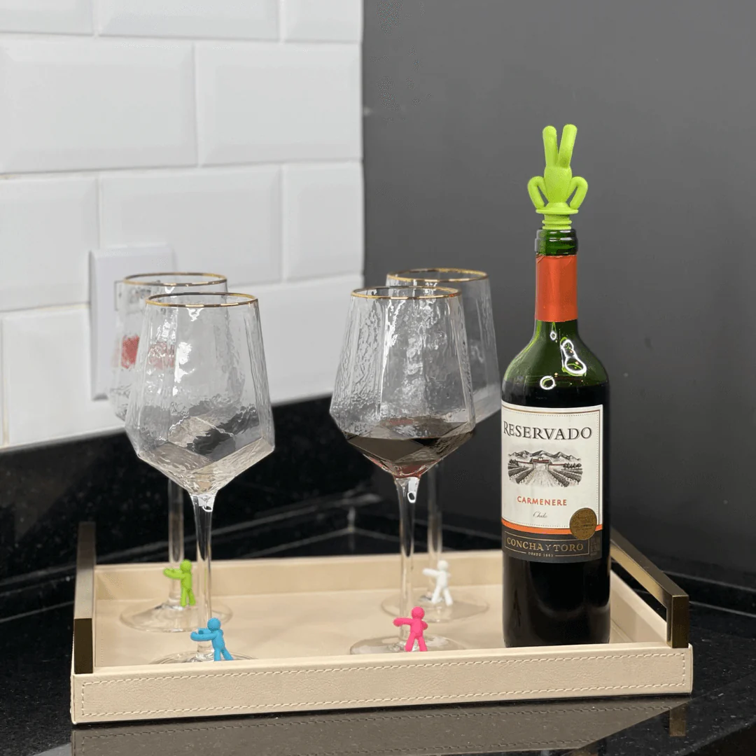 Kit Marca Taça com Rolha de Vinho Drinking Buddy 7 Peças - Image 3
