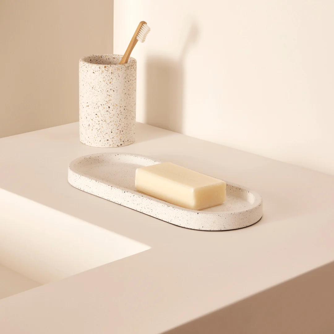 Kit para Banheiro Acessórios em Cimento Branco 3 Peças - Image 3