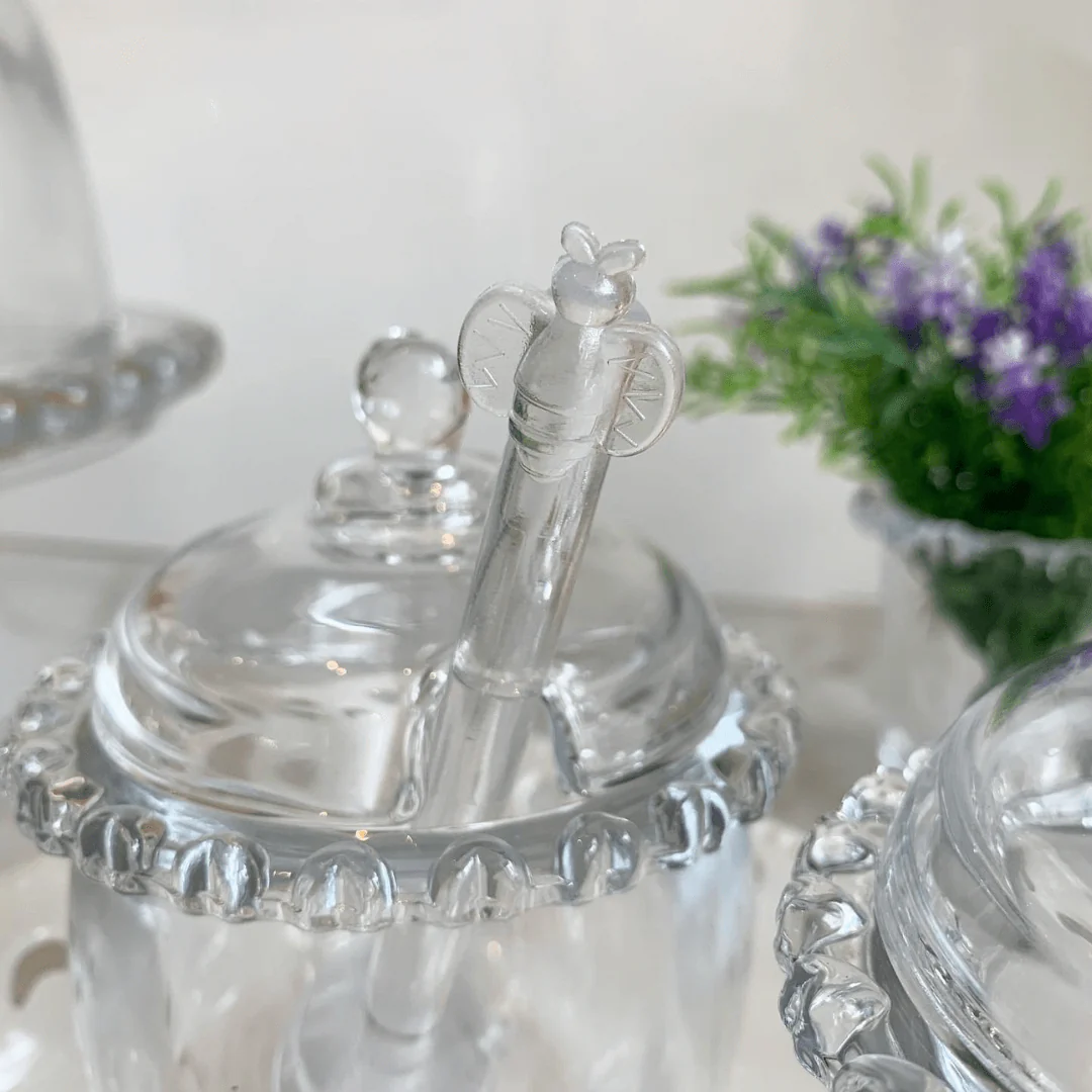 Meleira de Cristal Chumbo com Pegador e Detalhes em Formato de Coração - Image 10
