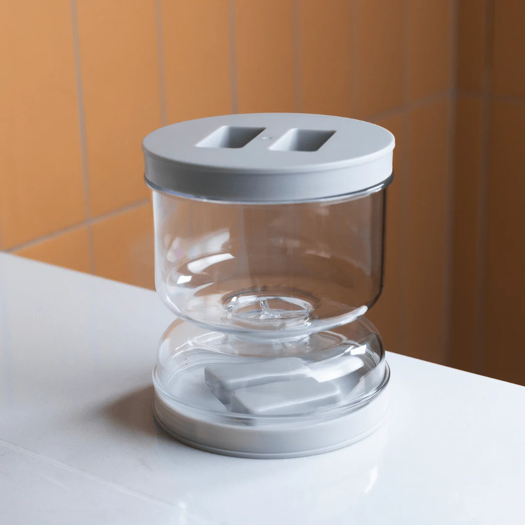 Pote de Armazenamento com Separador de Liquido Cinza 800ML - Image 4
