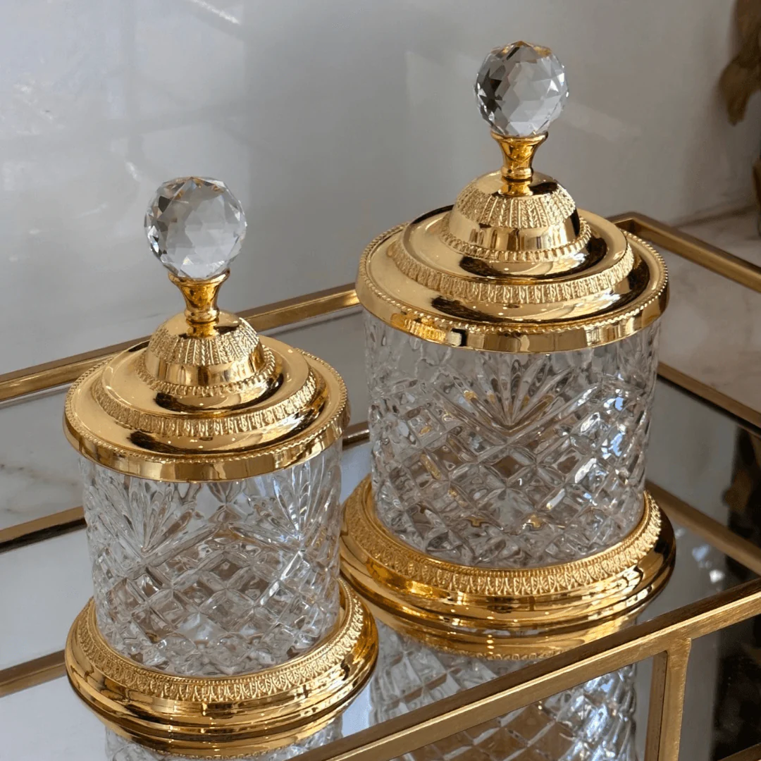 Pote Decorativo Multiuso de Vidro e Zamac Crystal Dourado 18,5cm - Image 5