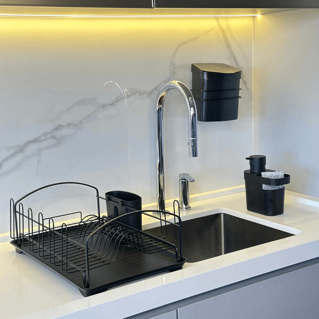 Suporte Com Lixeira De Fixacao Ventosa Preto Fosco 2,5 Litros - Image 3