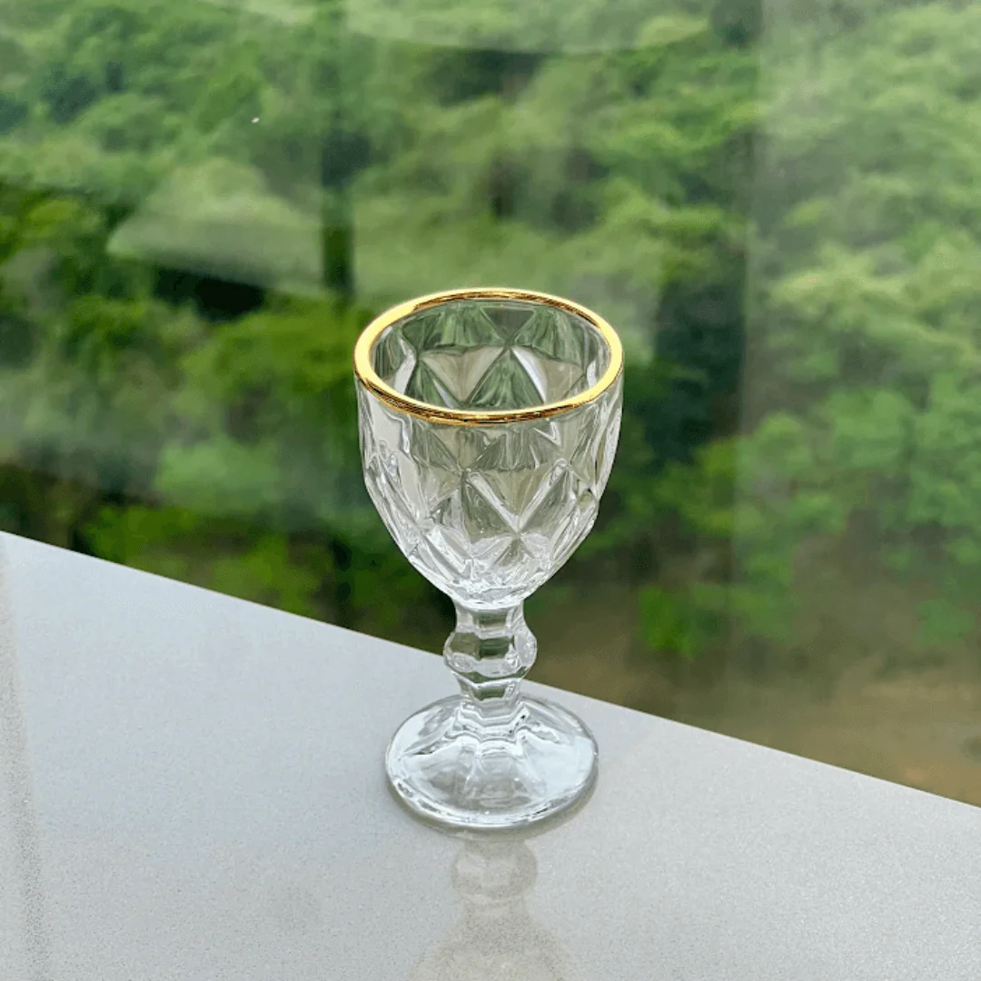 Taça de Licor em Vidro com FIo de Ouro Diamond 50ml