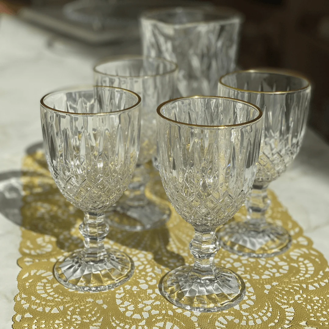 Taça de Vidro Para Água Com Fio de Ouro Greek - 345ml - Image 7