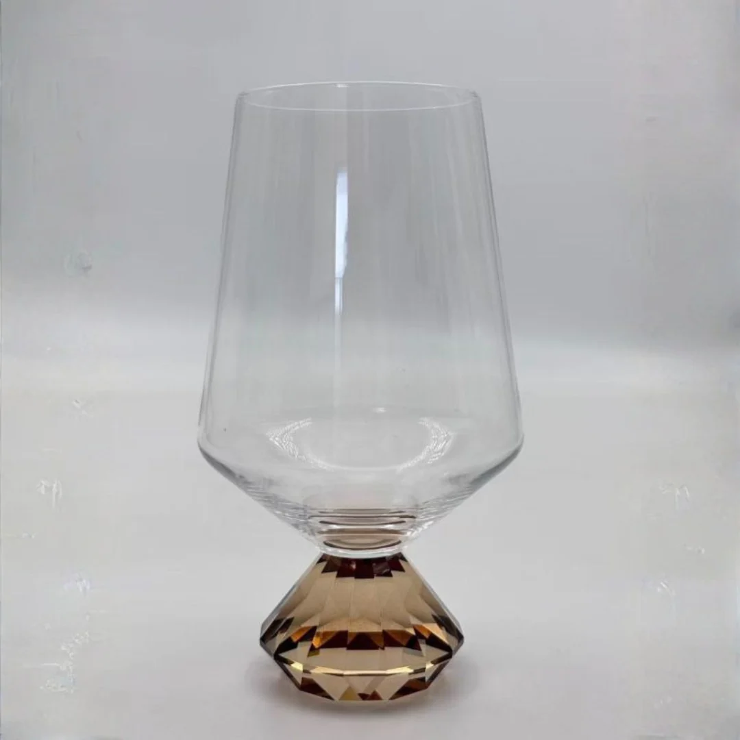 Taça de Vidro para Vinho Tinto Diamante Âmbar - Image 5