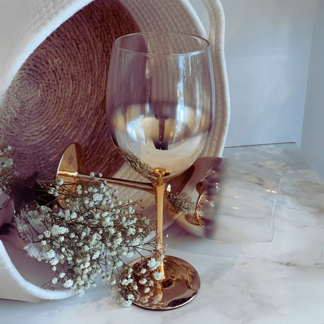 Taça Para Vinho Branco De Vidro Degradê Dourado - 400 ml - Image 2
