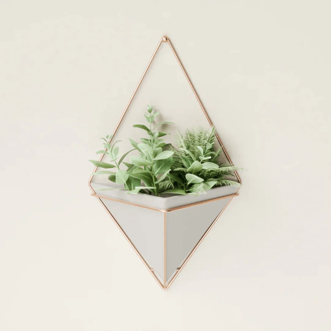 Vaso Decorativo Cachepot de Parede Triangular de Concreto 18 cm x 11,5 cm - Image 2