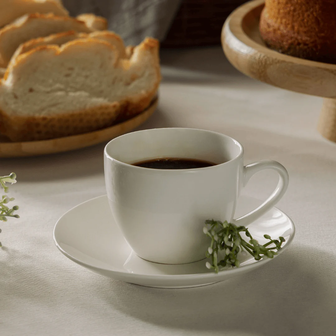 Xicara de Café com Pires de Porcelana Clear 100ml