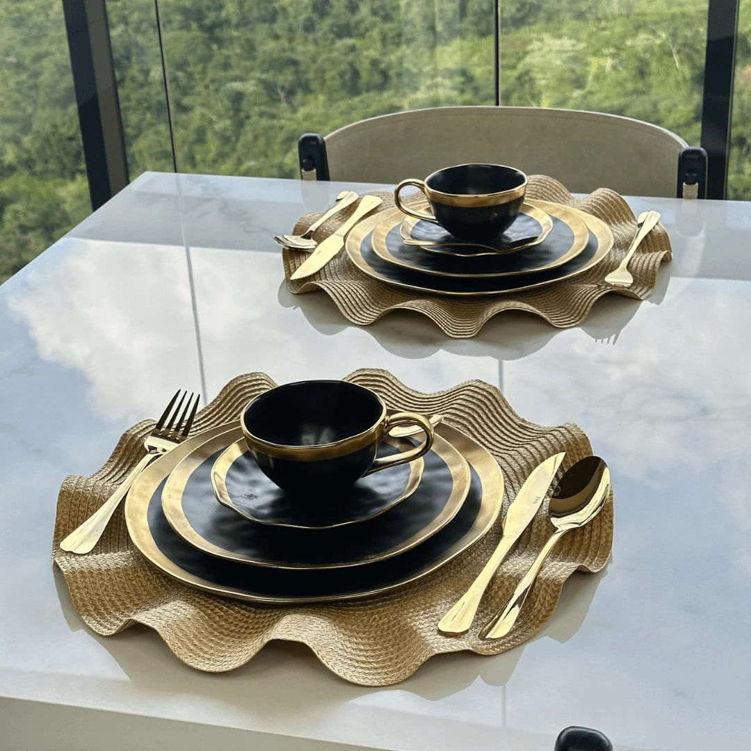 Xícara de Chá com Pires em Porcelana Dubai Preto e Dourado 200ml - Image 3